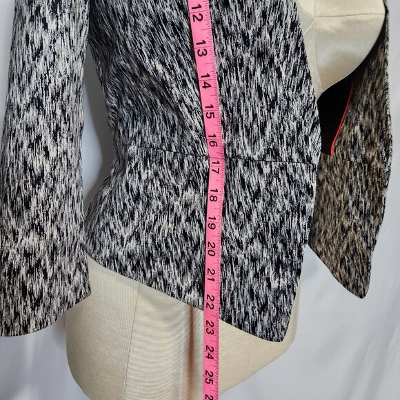express Black White Patterned Blazer Jacket - Size 8 - Picture 13 of 14